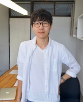 Photo of Wei-Fan Hu
